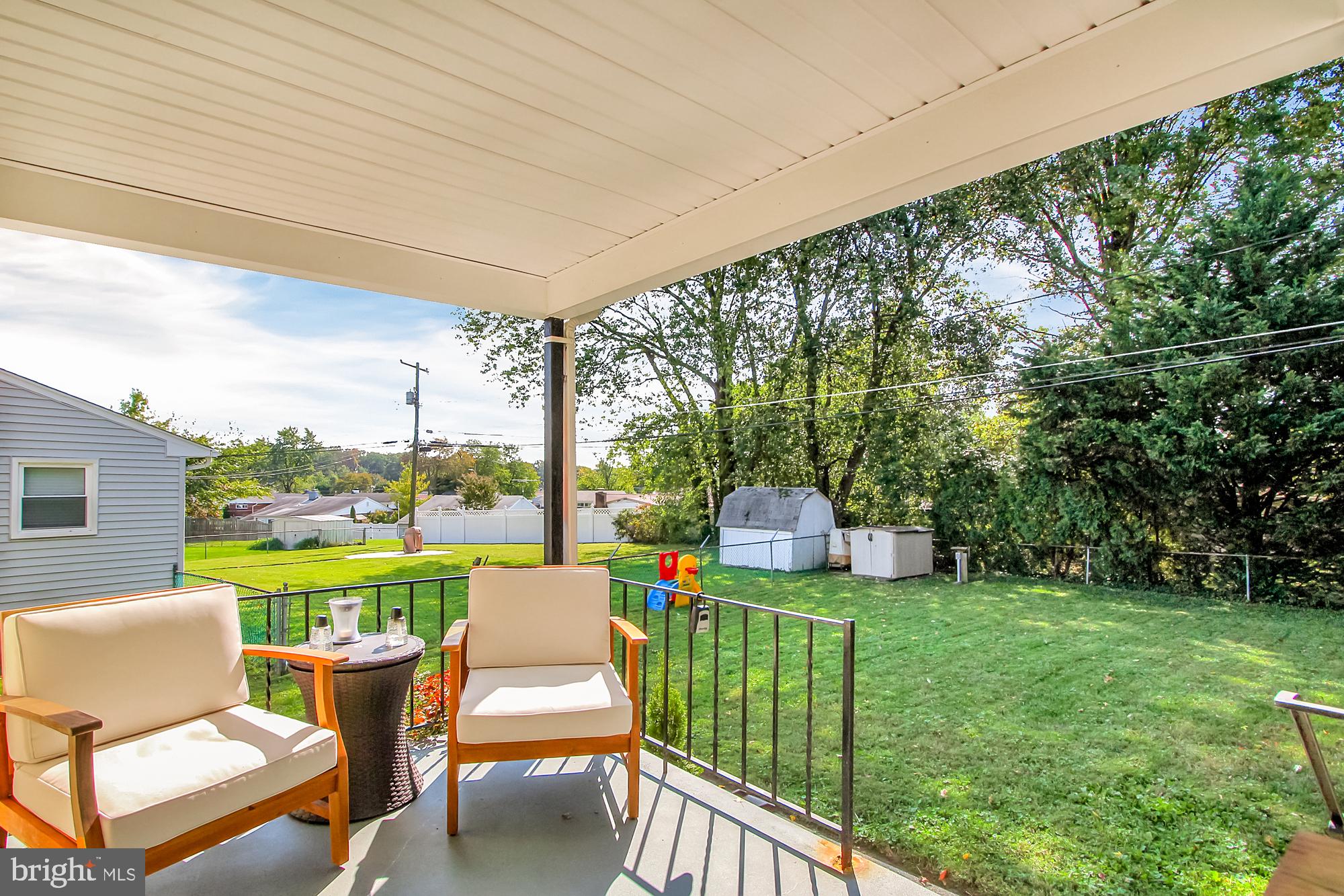 2409 Lakewood Road Baltimore, MD 21234 - Photo 25 of 31 and a Covered Porch!