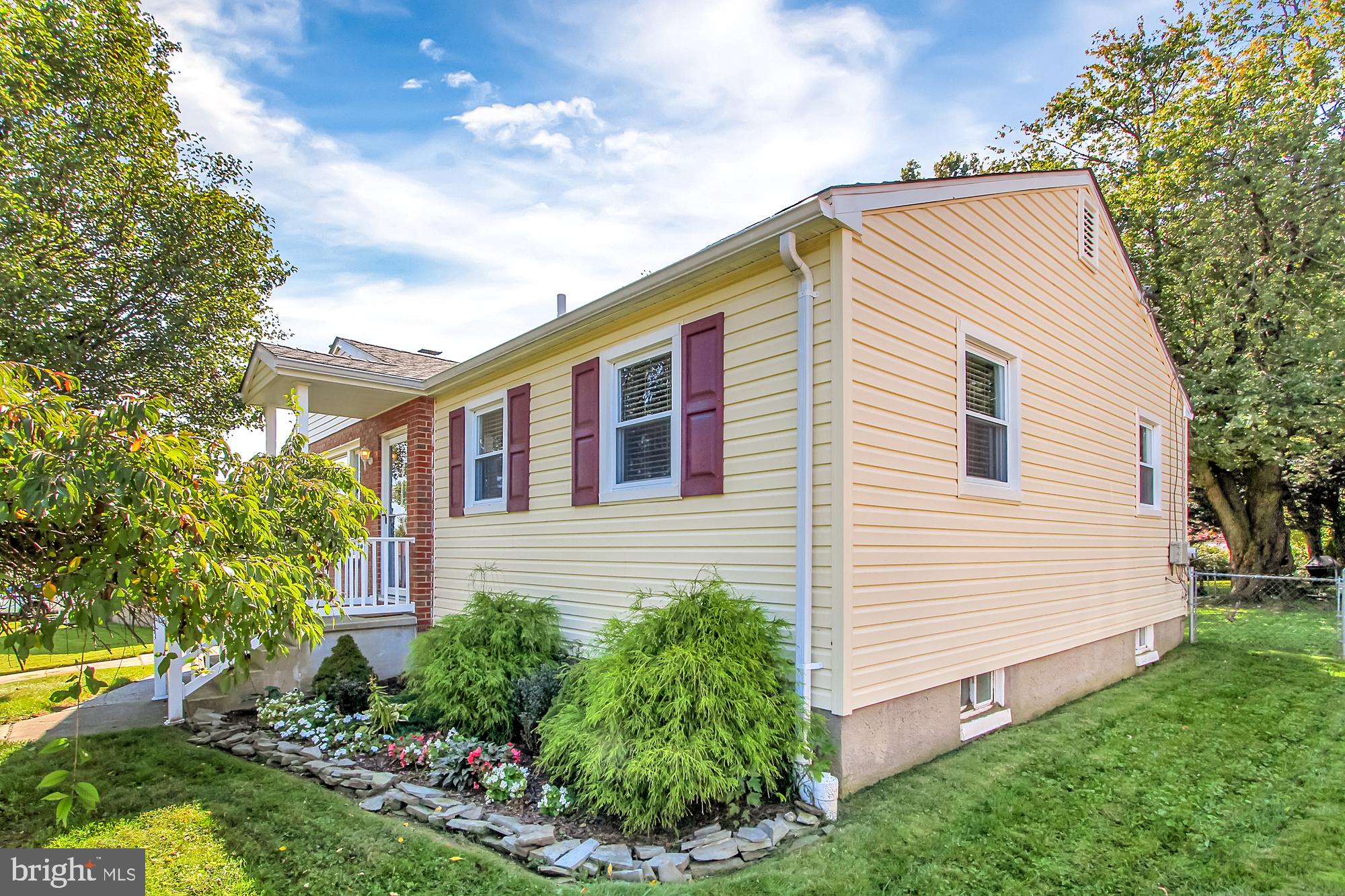 2409 Lakewood Road Baltimore, MD 21234 - Photo 29 of 31 Nicely Landscaped