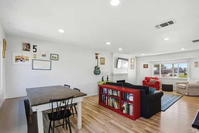 $3,200 | 1100 Merrill Court, Dixon, CA 95620