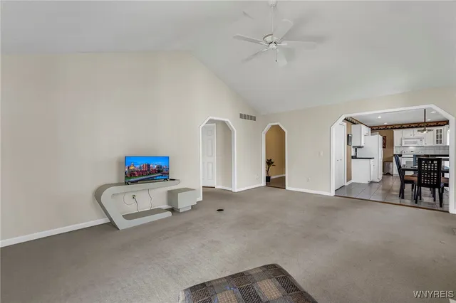 $299,998 | 63 Niagara Shore Drive, Tonawanda, NY 14150