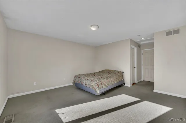 $299,998 | 63 Niagara Shore Drive, Tonawanda, NY 14150