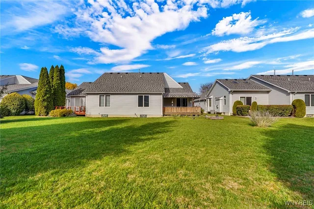 $299,998 | 63 Niagara Shore Drive, Tonawanda, NY 14150