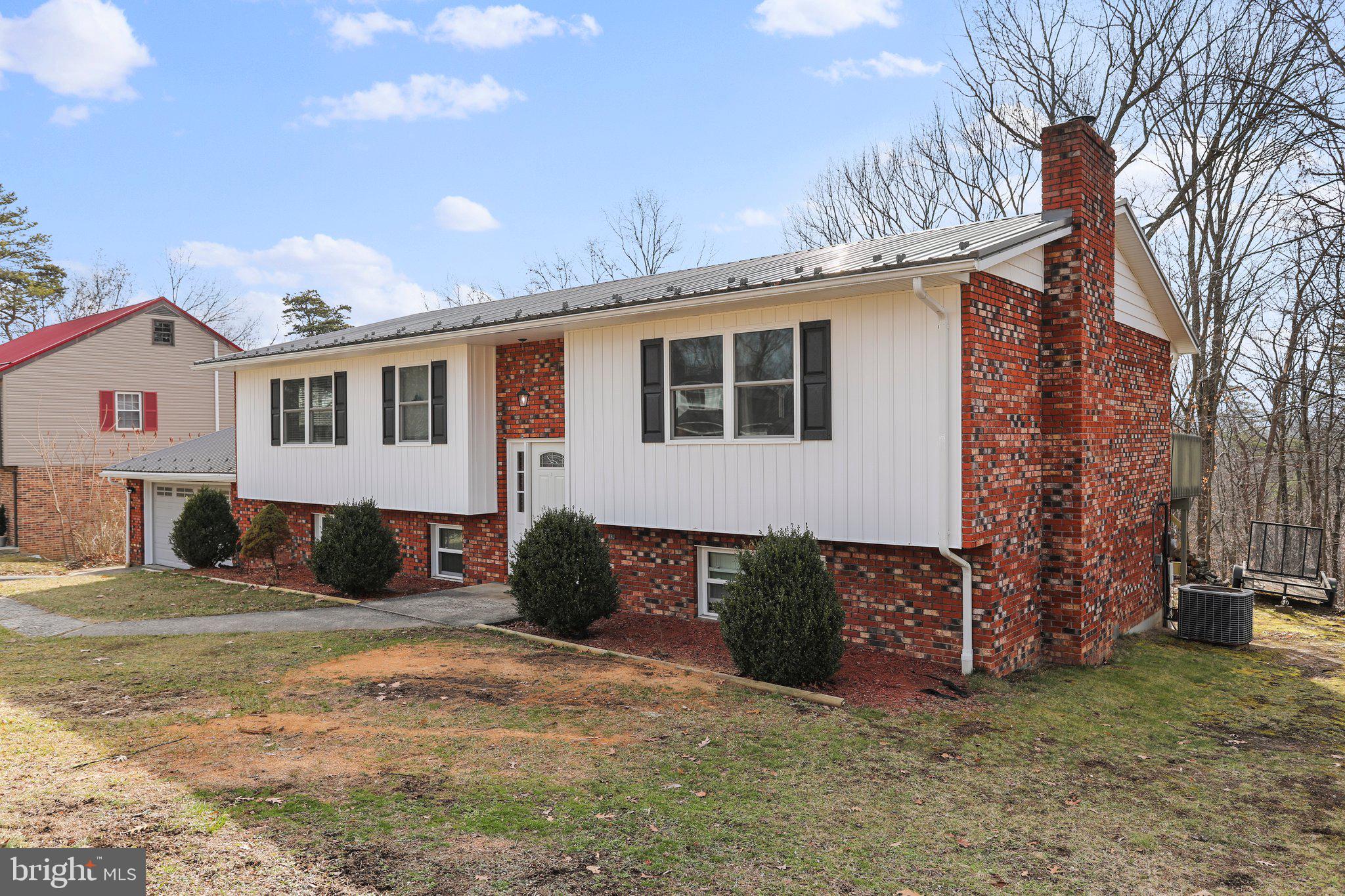 14602 Viewcrest Road Southwest Cumberland, MD 21502 - Photo 2 of 62