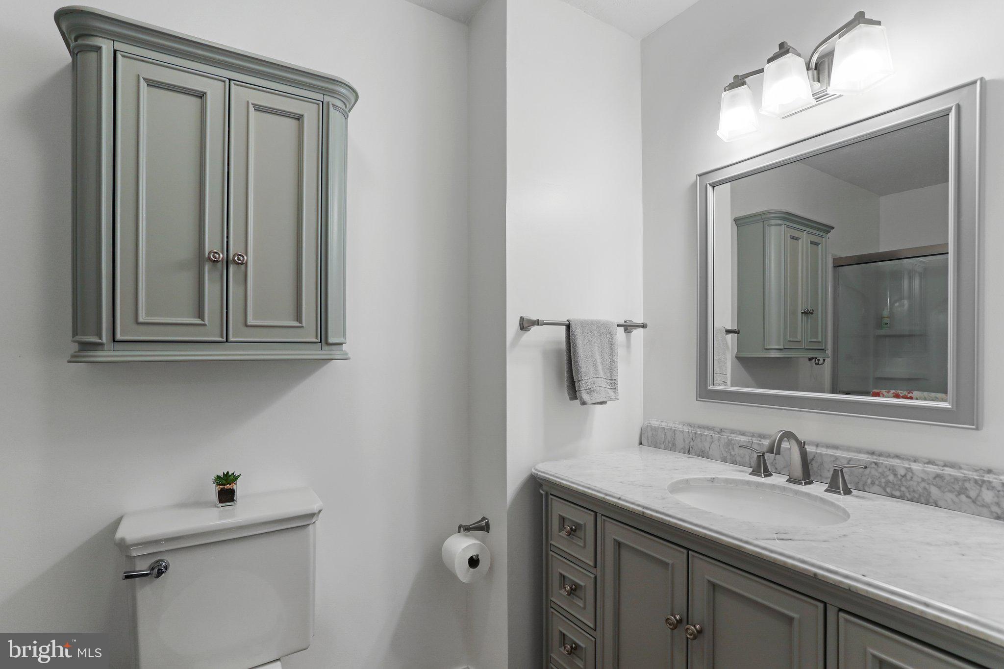 14602 Viewcrest Road Southwest Cumberland, MD 21502 - Photo 24 of 62 Attachd bath