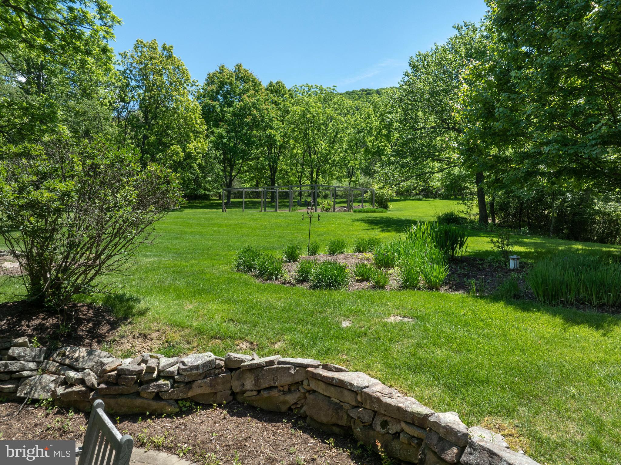 602 Windmill Road Boalsburg, PA 16827 - Photo 9 of 102