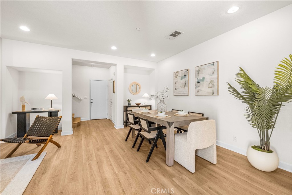 98 Sarabande Irvine, CA 92620 - Photo 11 of 46