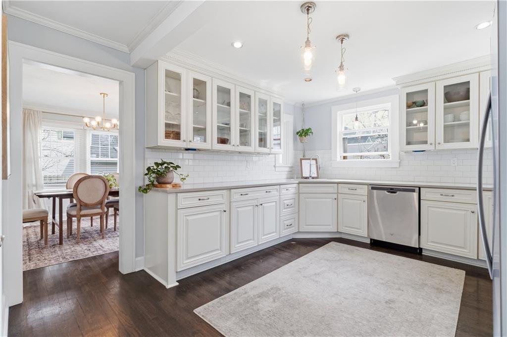 23 East Winthrope Road Kansas City, MO 64113 - Photo 24 of 50