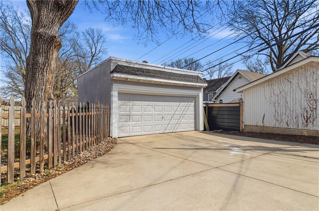 23 East Winthrope Road Kansas City, MO 64113 - Photo 46 of 50