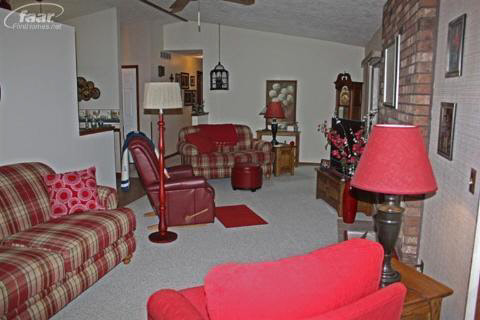 8382 North Seymour Road Flushing, MI 48433 - Photo 2 of 14 20185383-1.JPG