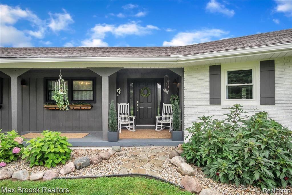 5790 Jefferson Road North Branch, MI 48461 - Photo 3 of 84 Gallery Image 3