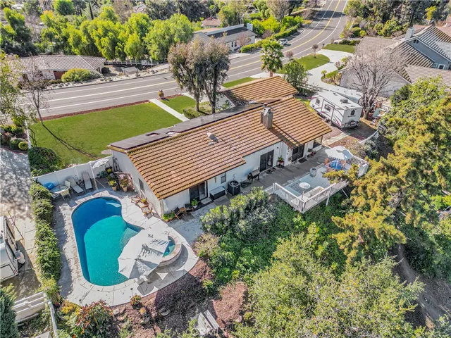 $1,050,000 | 31060 VÃa Norte, Temecula, CA 92591