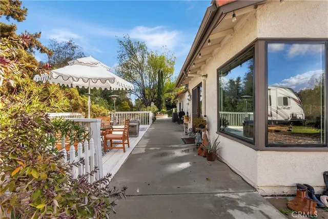 $1,050,000 | 31060 VÃa Norte, Temecula, CA 92591