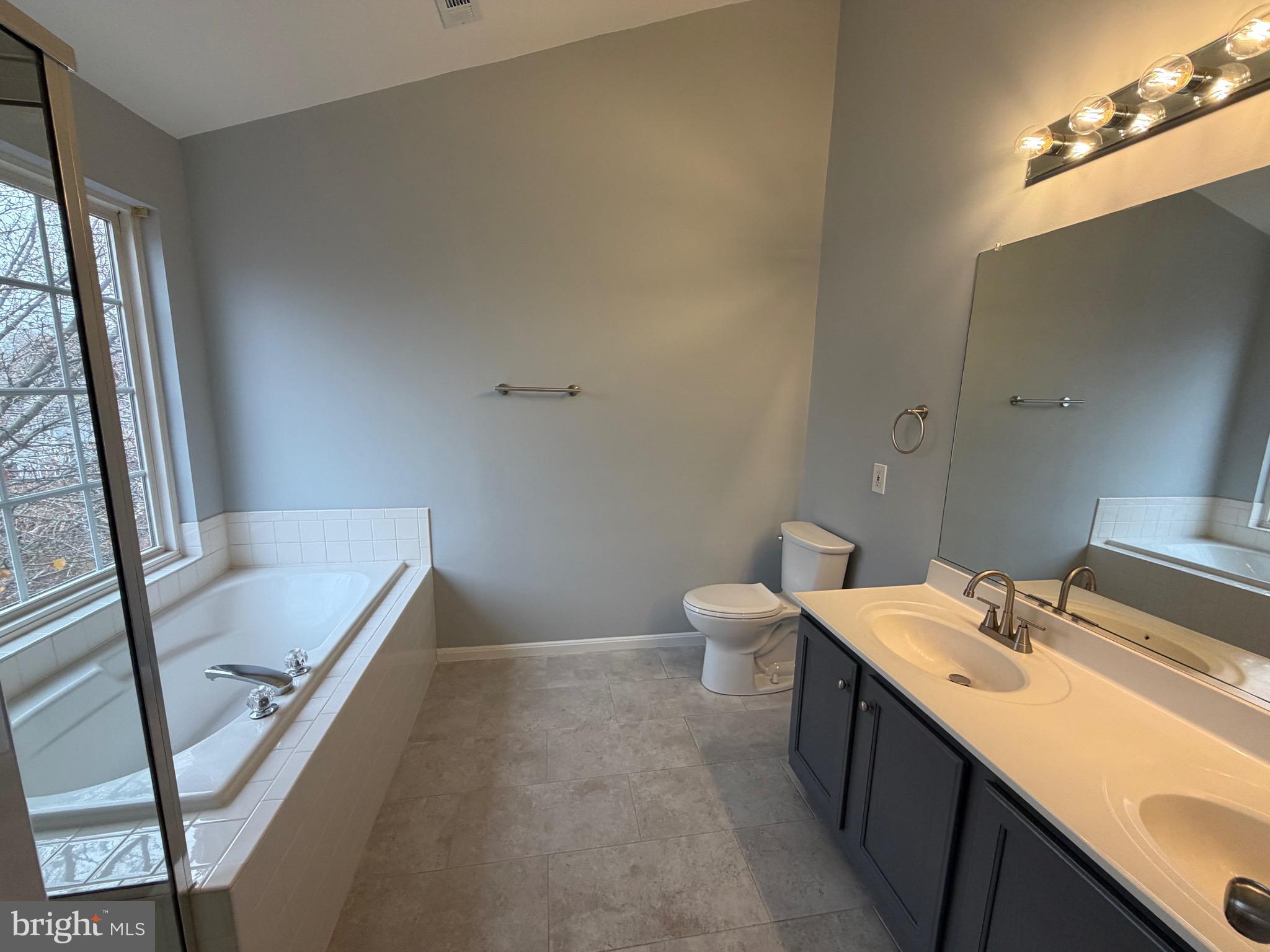 9053 Two Bays Road Lorton, VA 22079 - Photo 15 of 32 Gallery Image 15