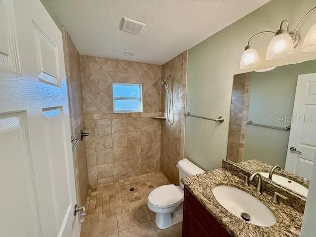 $2,000 | 305 East Grace Street, Punta Gorda, FL 33950