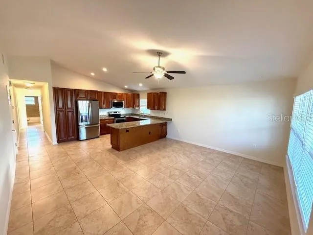 $2,000 | 305 East Grace Street, Punta Gorda, FL 33950