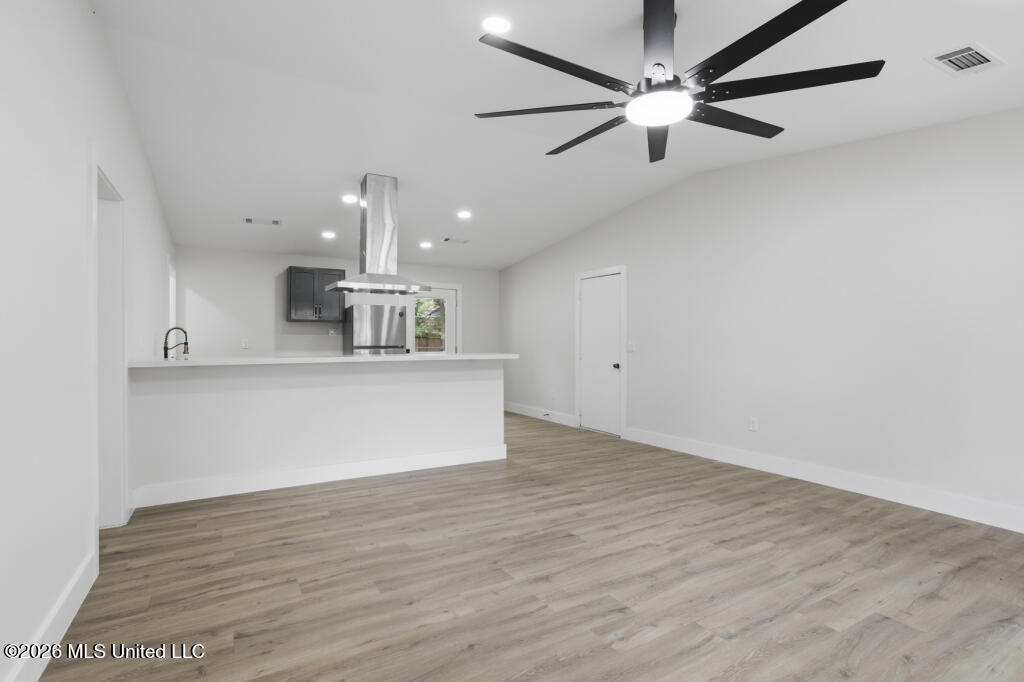695 Ralde Circle Ridgeland, MS 39157 - Photo 3 of 18 695-Ralde-Circle-02