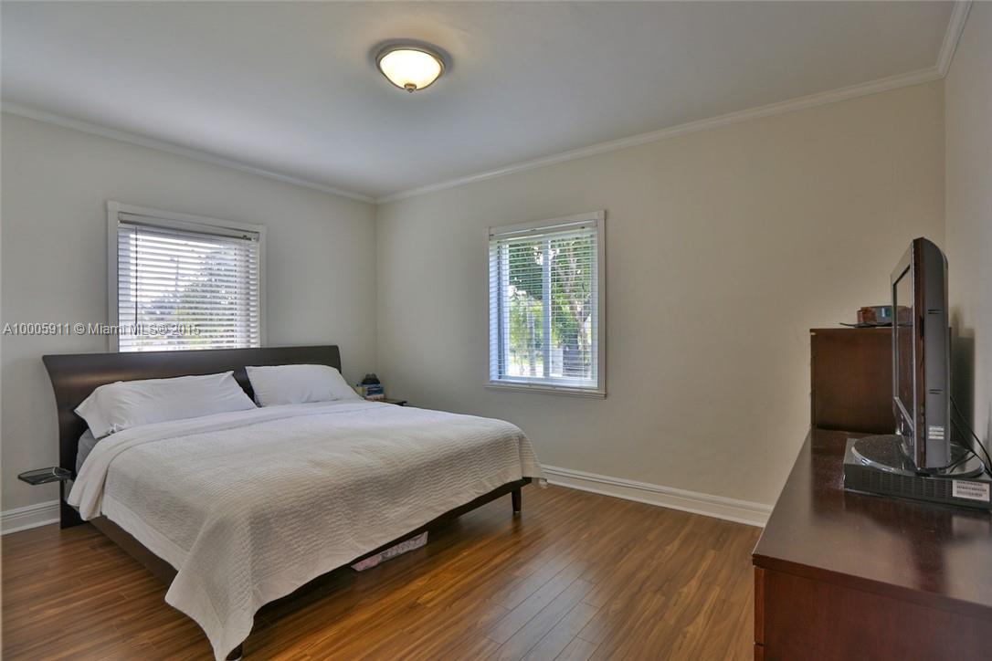 6279 Southwest 28th Street Miami, FL 33155 - Photo 14 of 18 Gallery Image 14