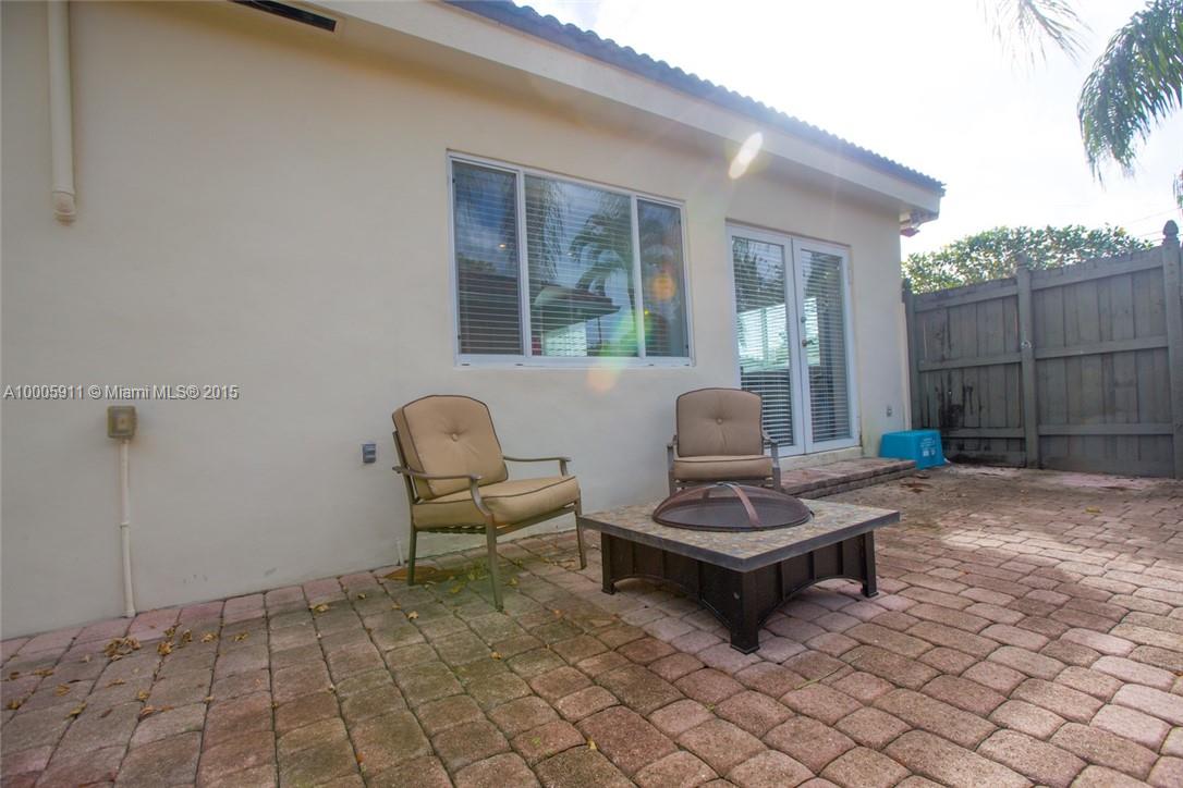 6279 Southwest 28th Street Miami, FL 33155 - Photo 16 of 18 Gallery Image 16