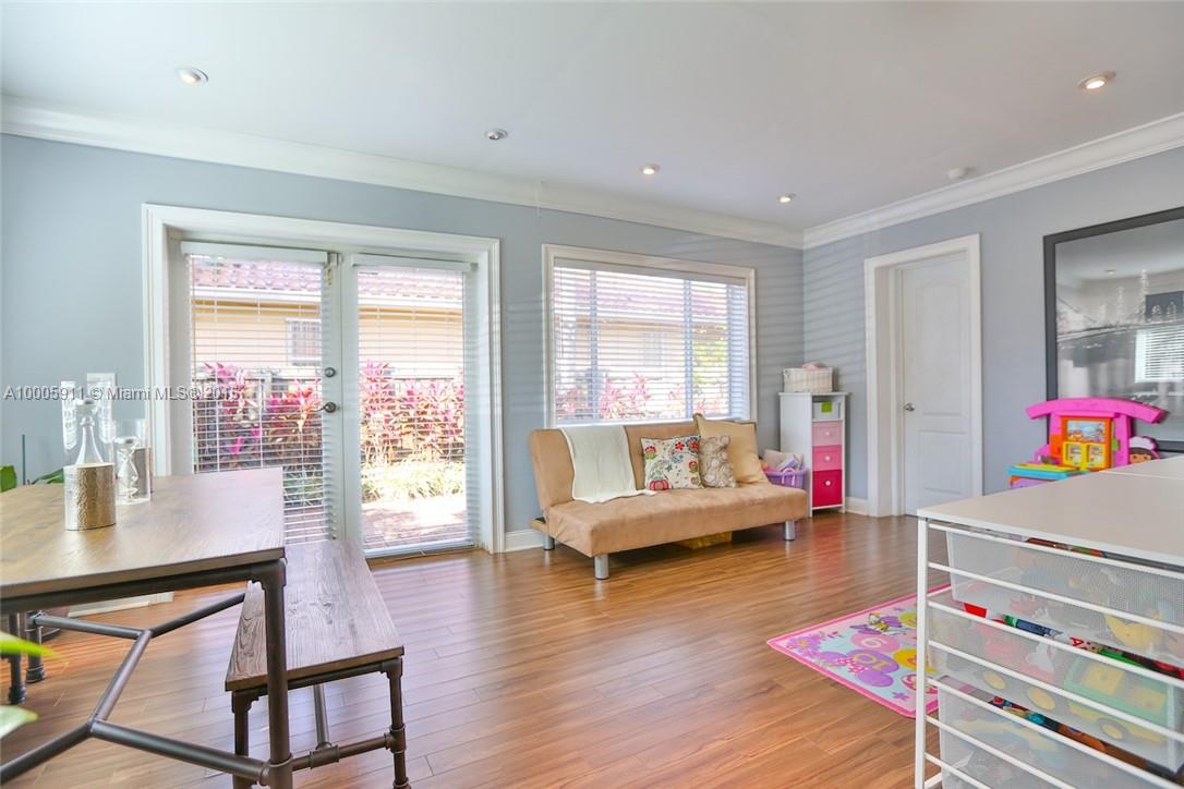 6279 Southwest 28th Street Miami, FL 33155 - Photo 3 of 18 Gallery Image 3