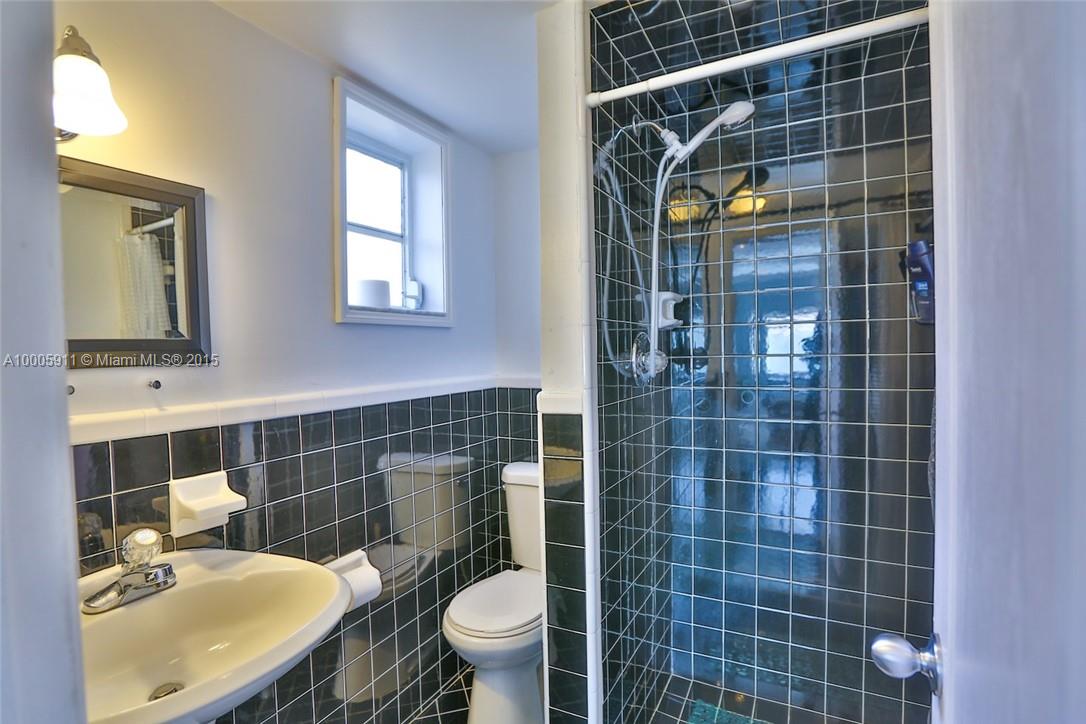 6279 Southwest 28th Street Miami, FL 33155 - Photo 6 of 18 Gallery Image 6