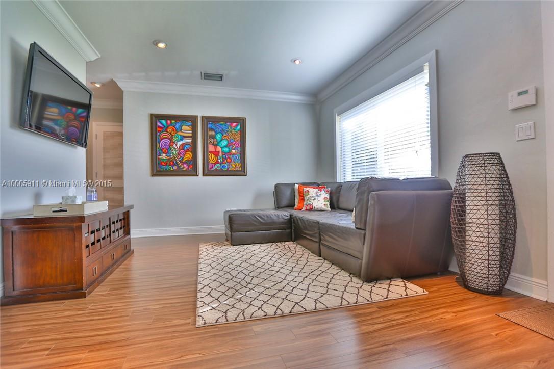 6279 Southwest 28th Street Miami, FL 33155 - Photo 7 of 18 Gallery Image 7