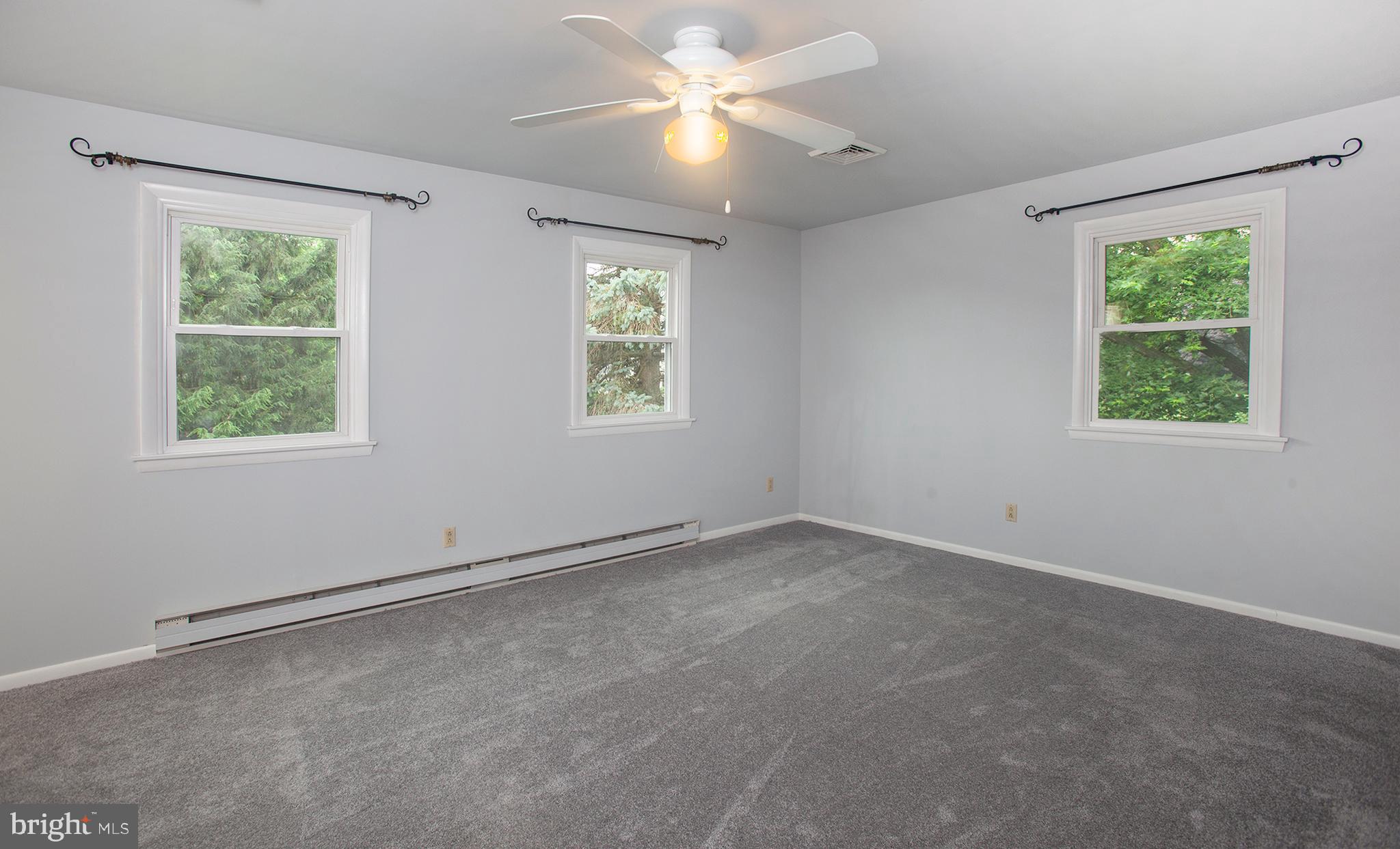 327 Windcrest Road Harrisburg, PA 17112 - Photo 20 of 34 Gallery Image 20