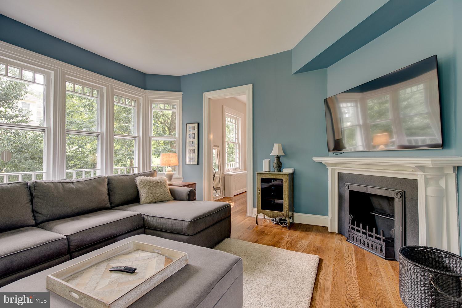 7 Kershaw Road Wallingford, PA 19086 - Photo 7 of 39 2nd Decorative Fireplace