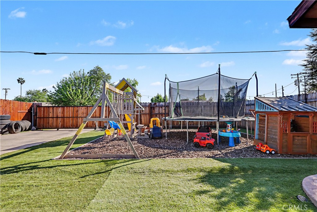 2360 Fir Avenue Merced, CA 95348 - Photo 40 of 45