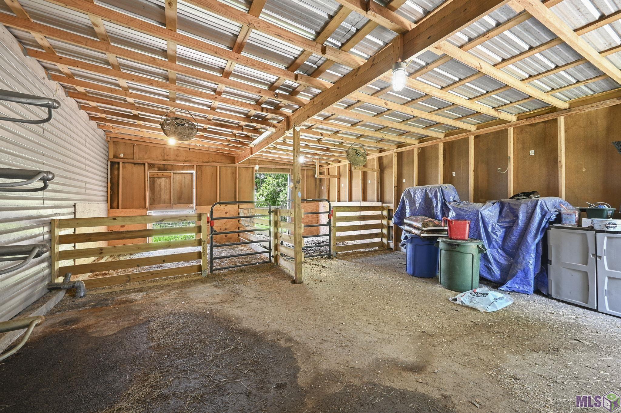 18003 Faller Road Tickfaw, LA 70466 - Photo 28 of 34 Barn