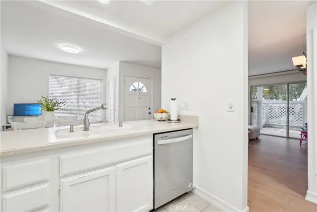 $569,888 | 22230 South Vermont Avenue, Unit 102B, Torrance, CA 90502