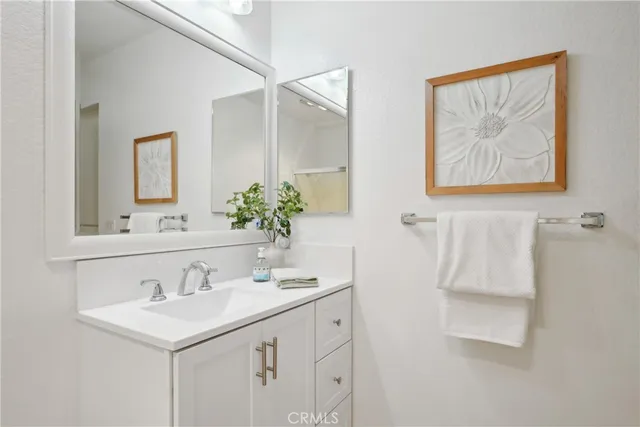 $569,888 | 22230 South Vermont Avenue, Unit 102B, Torrance, CA 90502