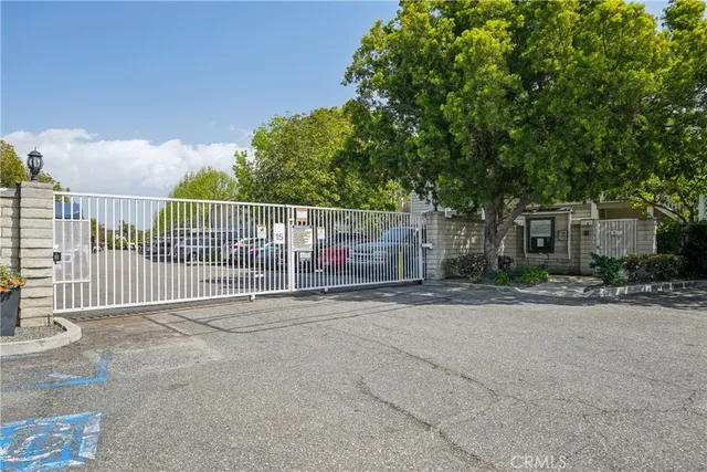 $569,888 | 22230 South Vermont Avenue, Unit 102B, Torrance, CA 90502