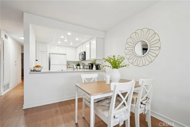 $569,888 | 22230 South Vermont Avenue, Unit 102B, Torrance, CA 90502