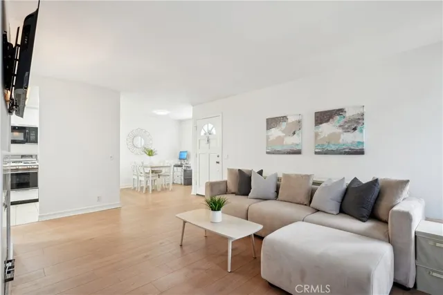 $569,888 | 22230 South Vermont Avenue, Unit 102B, Torrance, CA 90502