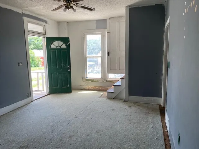 $45,000 | 834 South 18th Street, St. Joseph, MO 64507