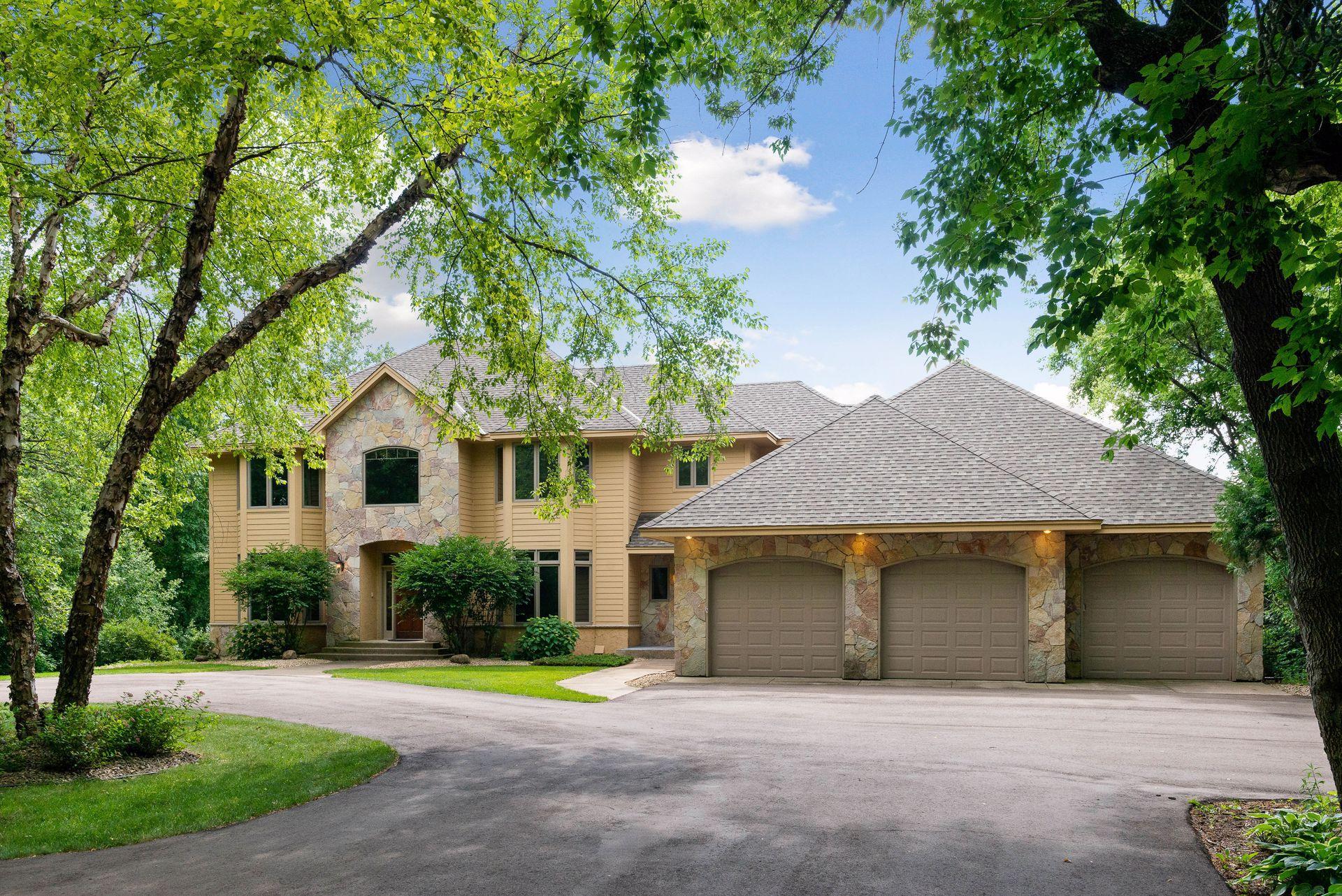905 Navajo Road West Medina, MN 55340 - Photo 1 of 64 Gallery Image 1