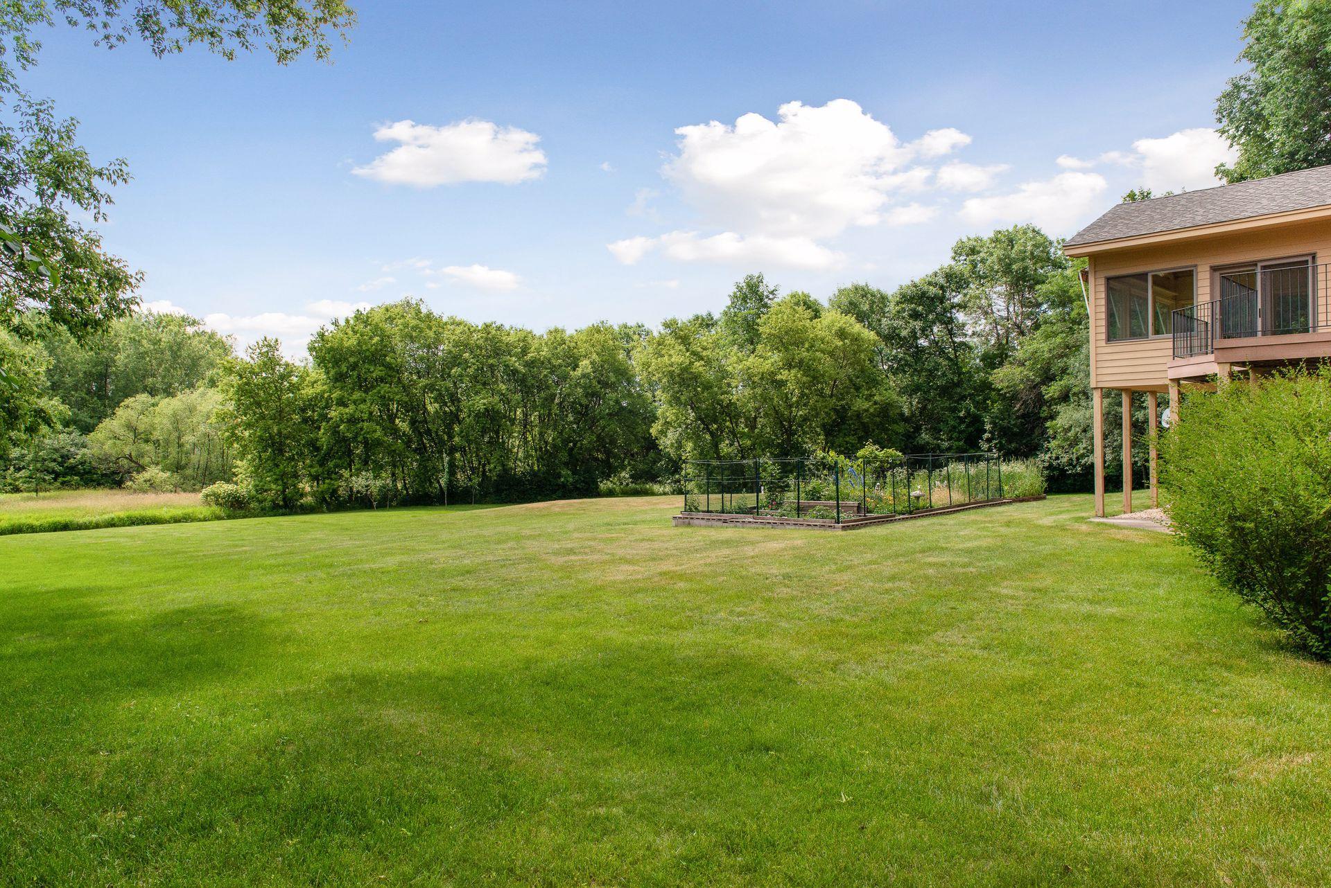 905 Navajo Road West Medina, MN 55340 - Photo 3 of 64 Gallery Image 3