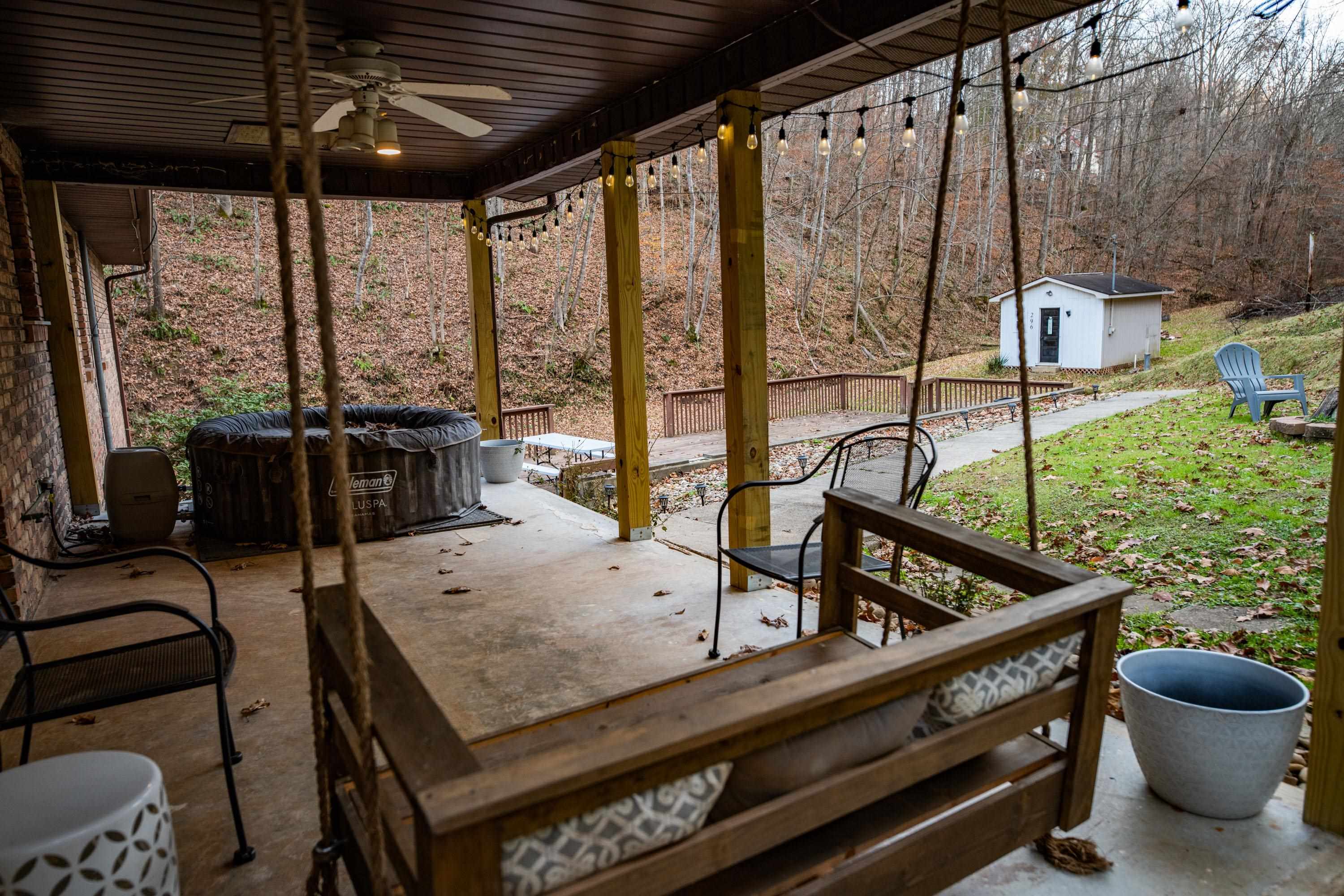 296 Two Mile Creek Road Milton, WV 25541 - Photo 20 of 21 Gallery Image 20