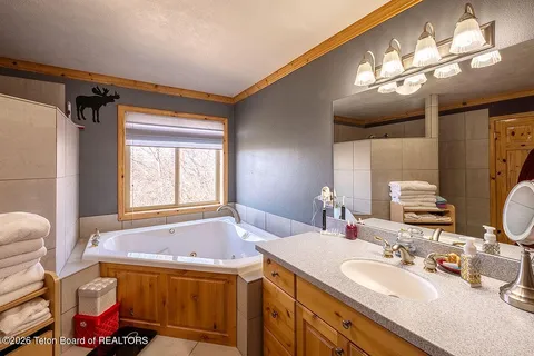 $1,775,000 | 144 Roberts Road, Etna, WY 83118