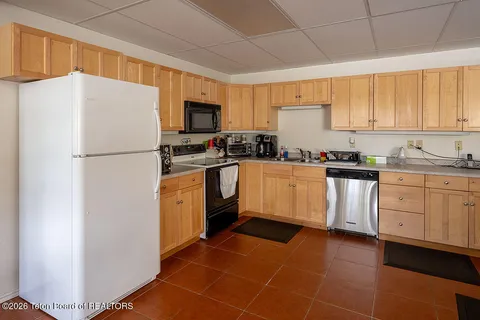 $1,775,000 | 144 Roberts Road, Etna, WY 83118