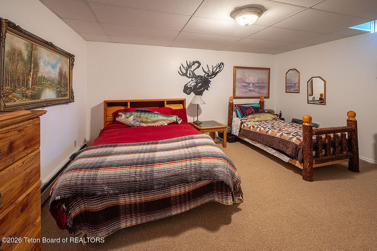 144 Roberts Road Etna, WY 83118 - Photo 29 of 47 Roberts int 9003