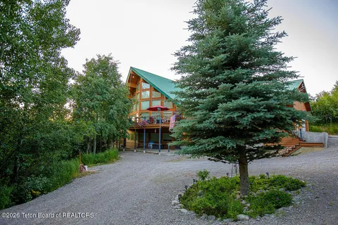 $1,775,000 | 144 Roberts Road, Etna, WY 83118