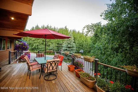 $1,775,000 | 144 Roberts Road, Etna, WY 83118