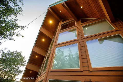 $1,775,000 | 144 Roberts Road, Etna, WY 83118