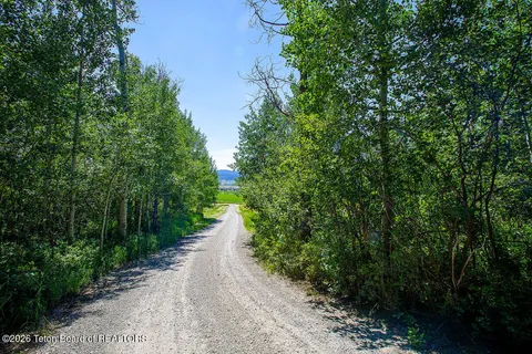 $1,775,000 | 144 Roberts Road, Etna, WY 83118
