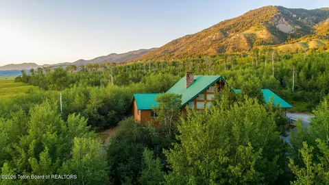 $1,775,000 | 144 Roberts Road, Etna, WY 83118