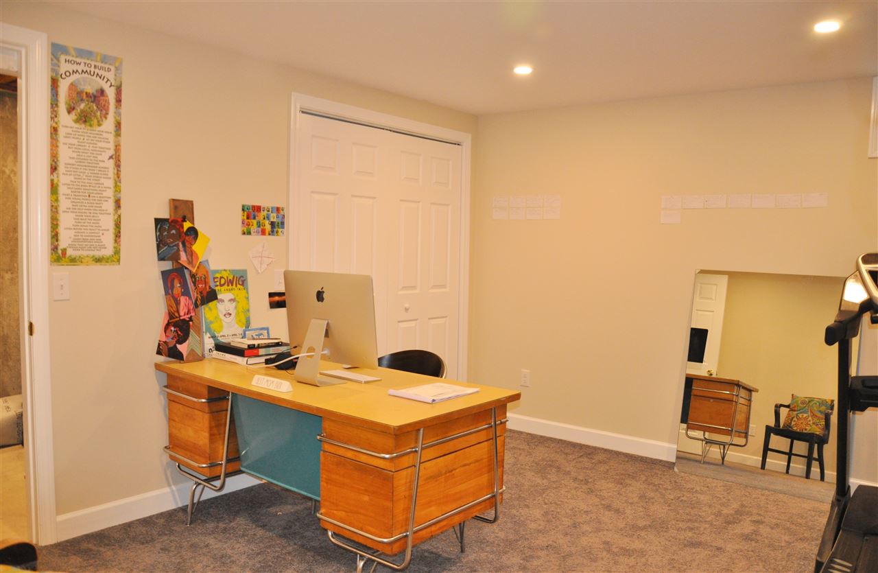 184 Appletree Point Road Burlington, VT 05408 - Photo 26 of 37 Gallery Image 26