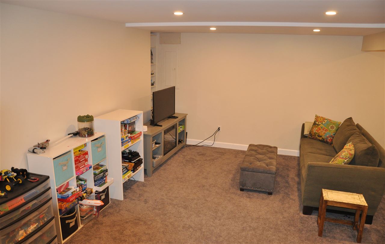 184 Appletree Point Road Burlington, VT 05408 - Photo 28 of 37 Gallery Image 28