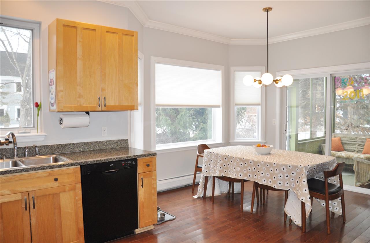 184 Appletree Point Road Burlington, VT 05408 - Photo 5 of 37 Gallery Image 5