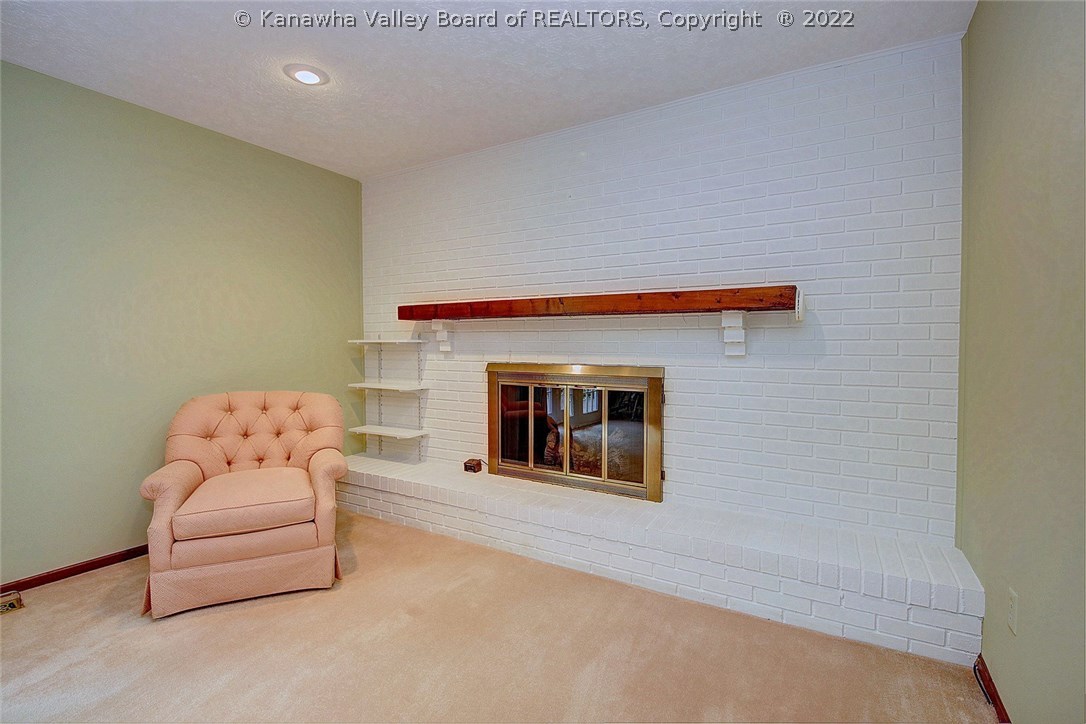 1715 Sierra Road Charleston, WV 25314 - Photo 5 of 30 Gallery Image 5